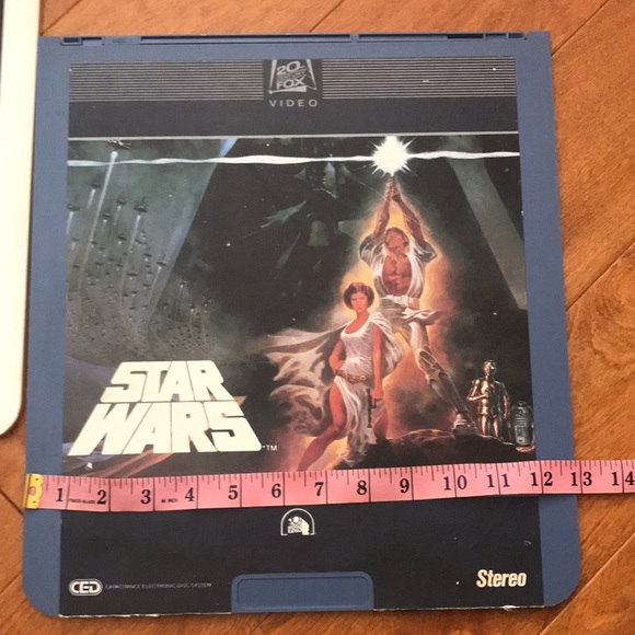 Really Cool Collectors, Vintage CED Video Discs - Picture 6 of 10